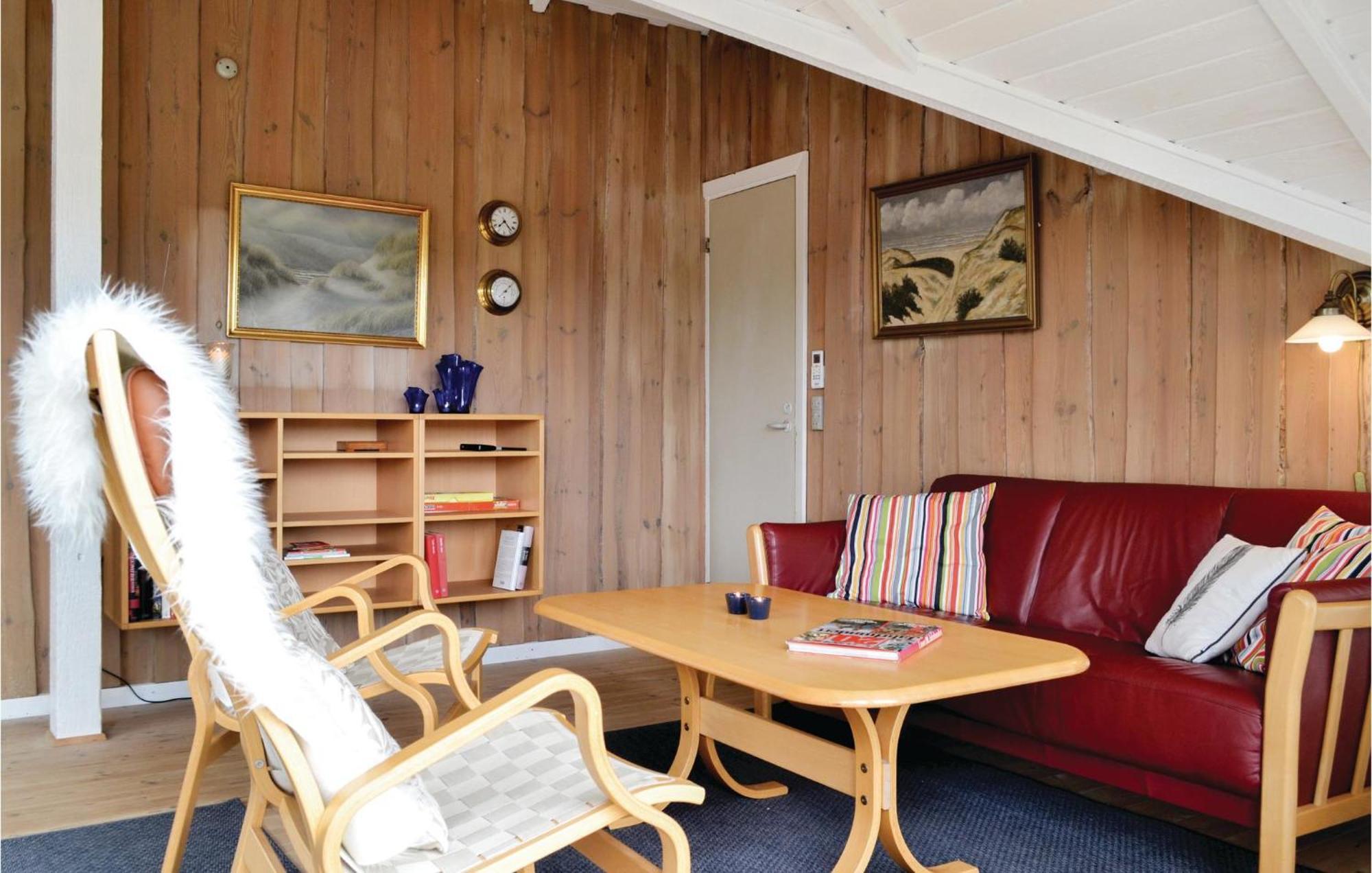 2 Bedroom Beautiful Home In Hvide Sande Bjerregård Extérieur photo